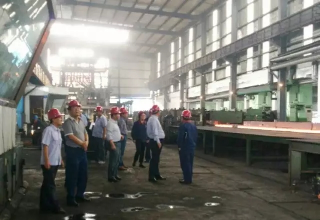 龍鋼集團領導到同興、綜合服務公司檢查安全環保工作