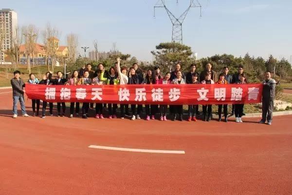 龍鋼集團各基層女工委開展系列活動慶祝三八婦女節