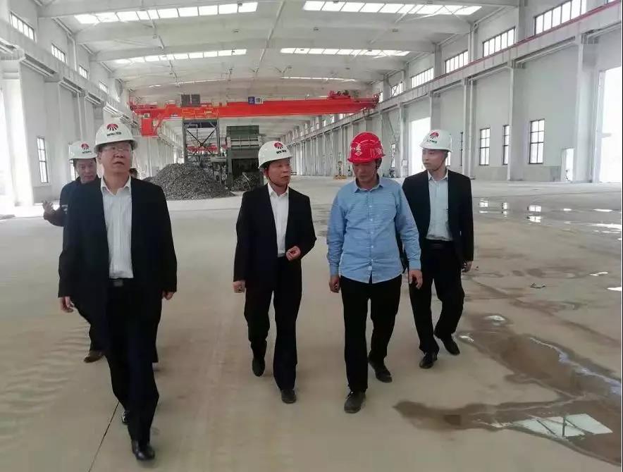 唐鑫一行到寶軋公司漢中廢鋼基地調研指導工作 唐鑫一行到寶軋公司漢中廢鋼基地調研指導工作
