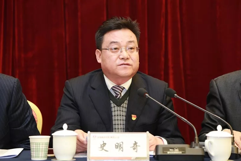 龍鋼集團(tuán)公司召開(kāi)2019年安全環(huán)保節(jié)能工作會(huì) 龍鋼集團(tuán)公司召開(kāi)2019年安全環(huán)保節(jié)能工作會(huì)