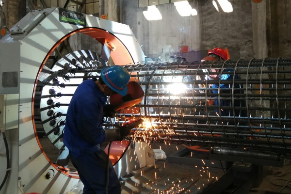 龍鋼集團鋼材深加工產品打入西安市政建設領域 龍鋼集團鋼材深加工產品打入西安市政建設領域