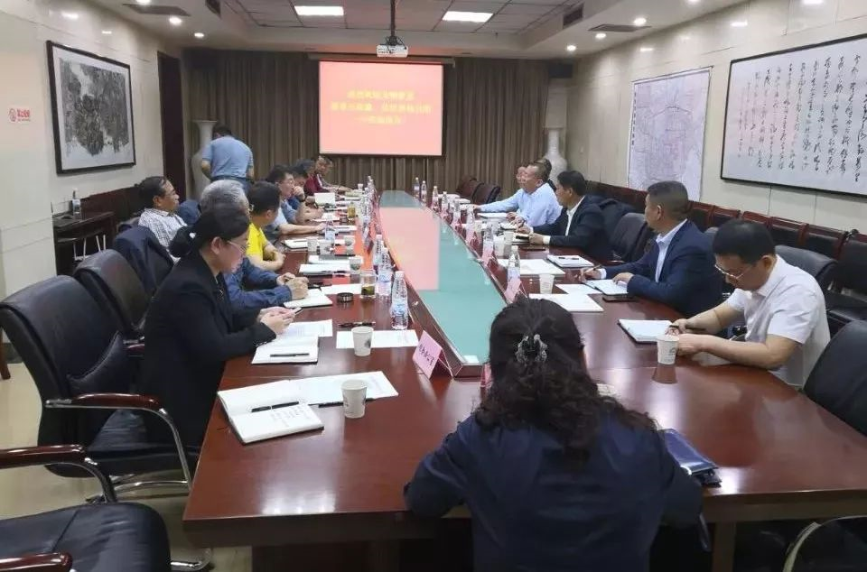 龍鋼集團與西安市政道橋建設公司深化交流合作 龍鋼集團與西安市政道橋建設公司深化交流合作