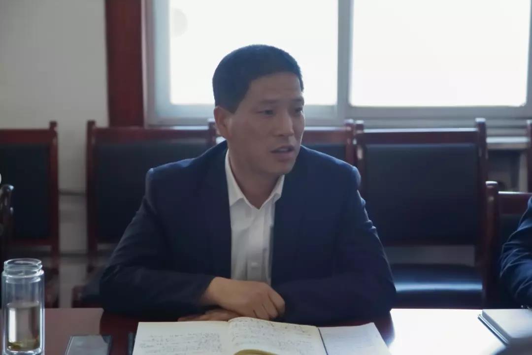 龍鋼集團精益管理周工作推進會強調:轉變觀念 狠抓作風 提高效率 強化執行 龍鋼集團精益管理周工作推進會強調:轉變觀念 狠抓作風 提高效率 強化執行