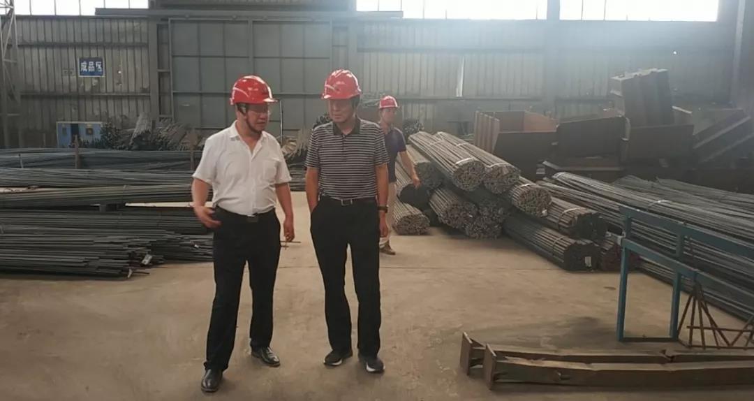 韋武強到龍鋼集團鋼加公司韓城加工車間調研指導工作 韋武強到龍鋼集團鋼加公司韓城加工車間調研指導工作