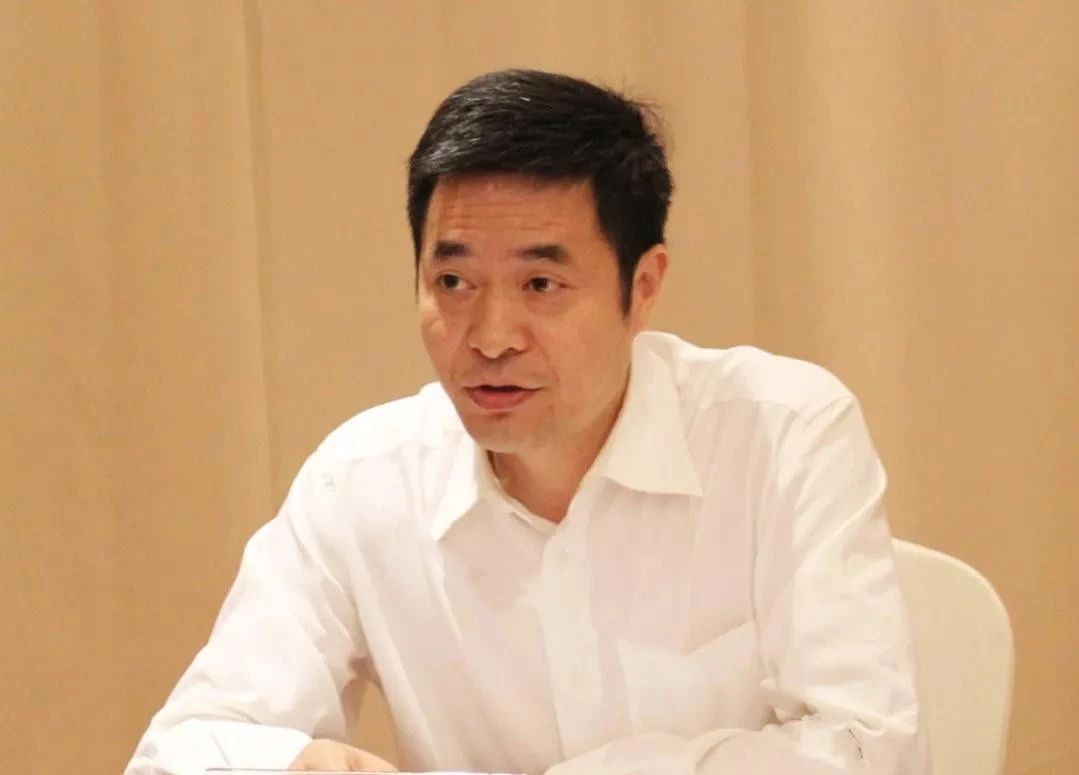 唐鑫指導酒店板塊領導班子主題教育專題民主生活會 唐鑫指導酒店板塊領導班子主題教育專題民主生活會