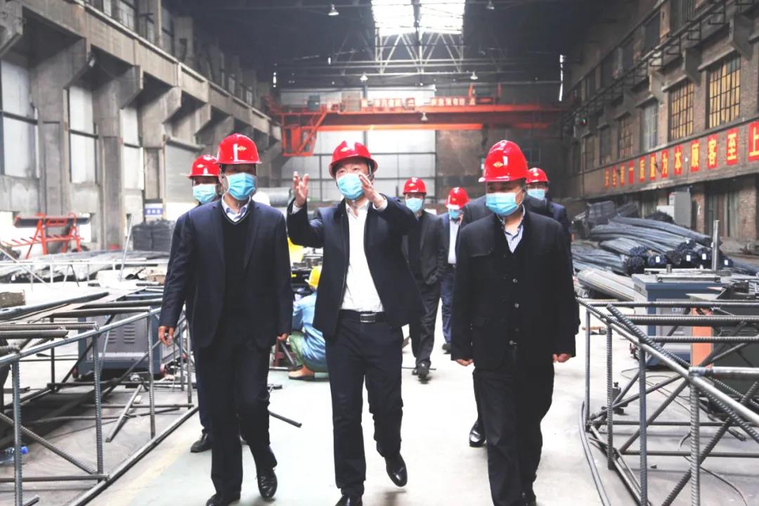中鐵物貿集團西安公司到龍鋼集團鋼材深加工中心參觀交流
