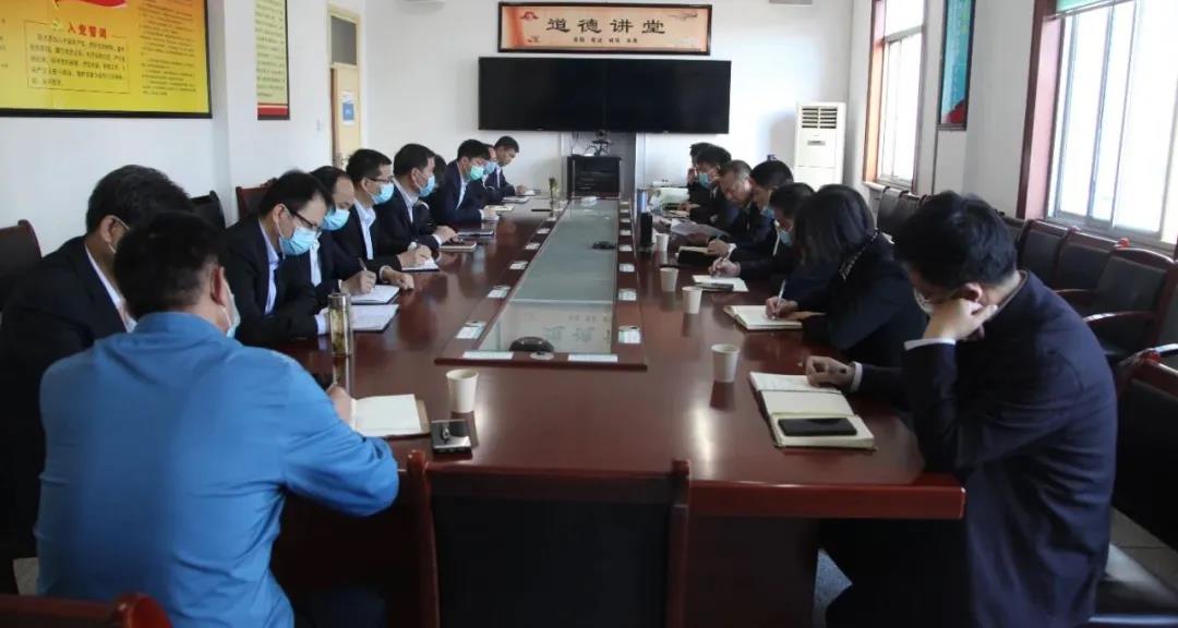 龍鋼集團黨委理論學習中心組專題學習習近平總書記來陜考察重要講話 龍鋼集團黨委理論學習中心組專題學習習近平總書記來陜考察重要講話