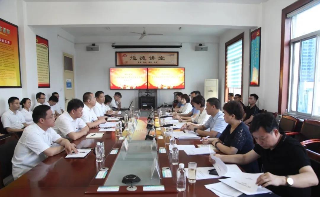 陜西省文明辦對龍鋼集團全國文明單位創建工作進行復審驗收