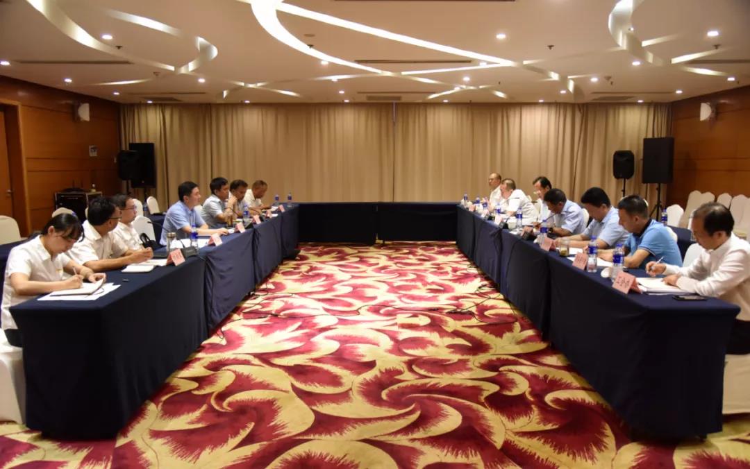龍鋼集團三家雙管單位召開“黨建領航、班子引領，干部走在前列”領導班子“三基三對標” 工作述職會